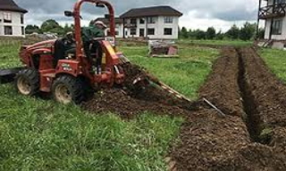 Копка траншей для водопровода в Реже: цена за метр от 925 руб.